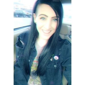 Meet your Posher, Brittany